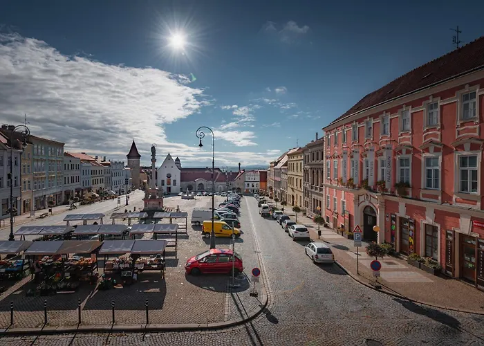 Renesancni Vinarsky Dum V Historickem Centru Znojma